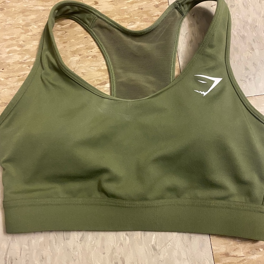 Gymshark sports bra size xs